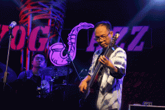 Penampilan Indro Hardjodikoro ft. Sruti Respati di Ngayogjazz.