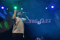 Penampilan Tompi di Ngayogjazz 2019.